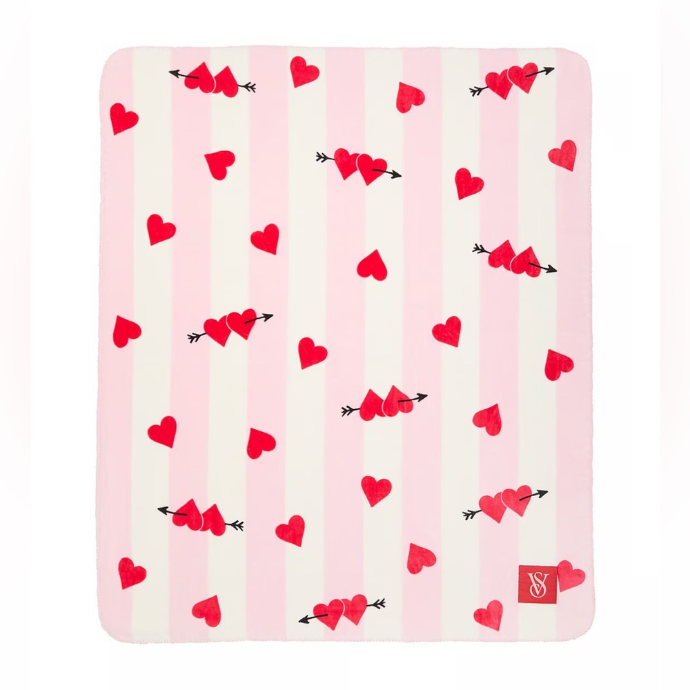 Victoria's Secret Cozy Plush Blanket